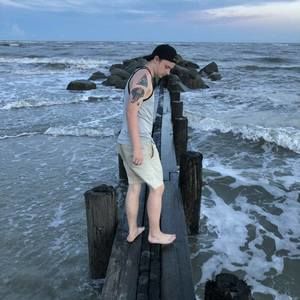 Meet your Posher, Cody